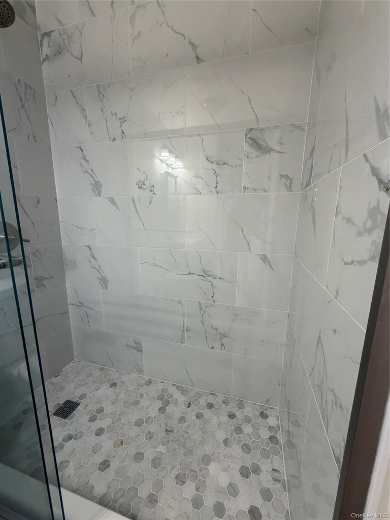 502 Harbor View Court - Photo 16
