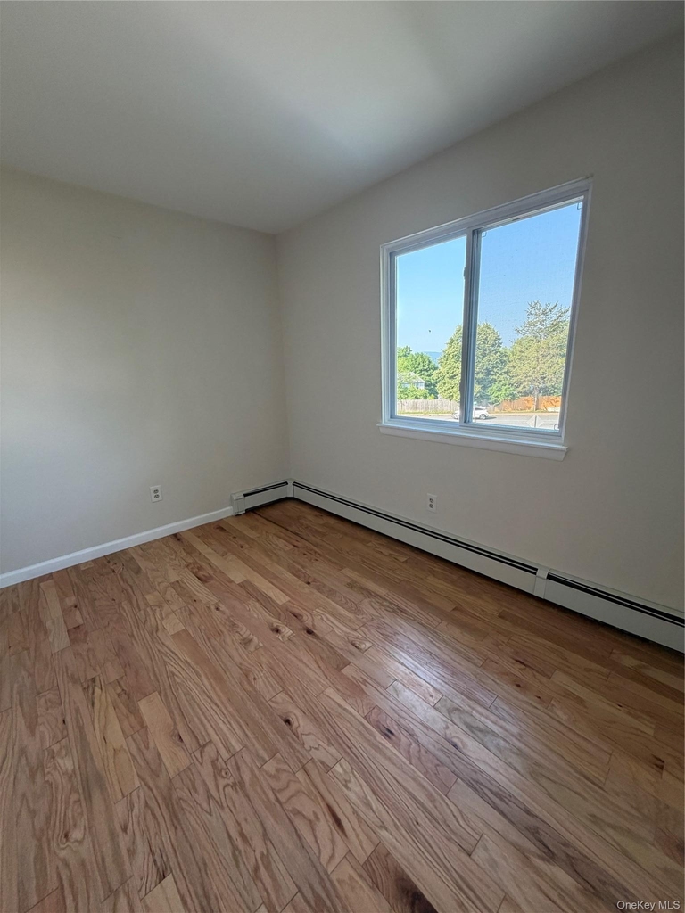 502 Harbor View Court - Photo 11