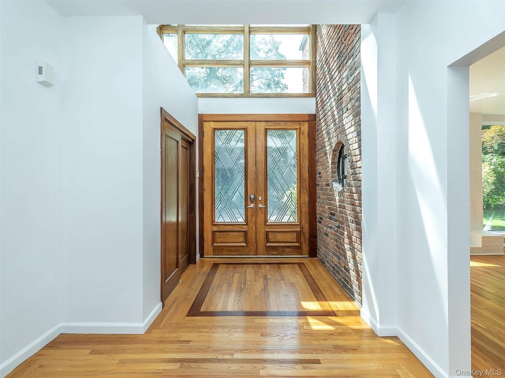3 West Drive - Photo 1