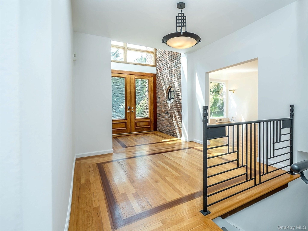 3 West Drive - Photo 2