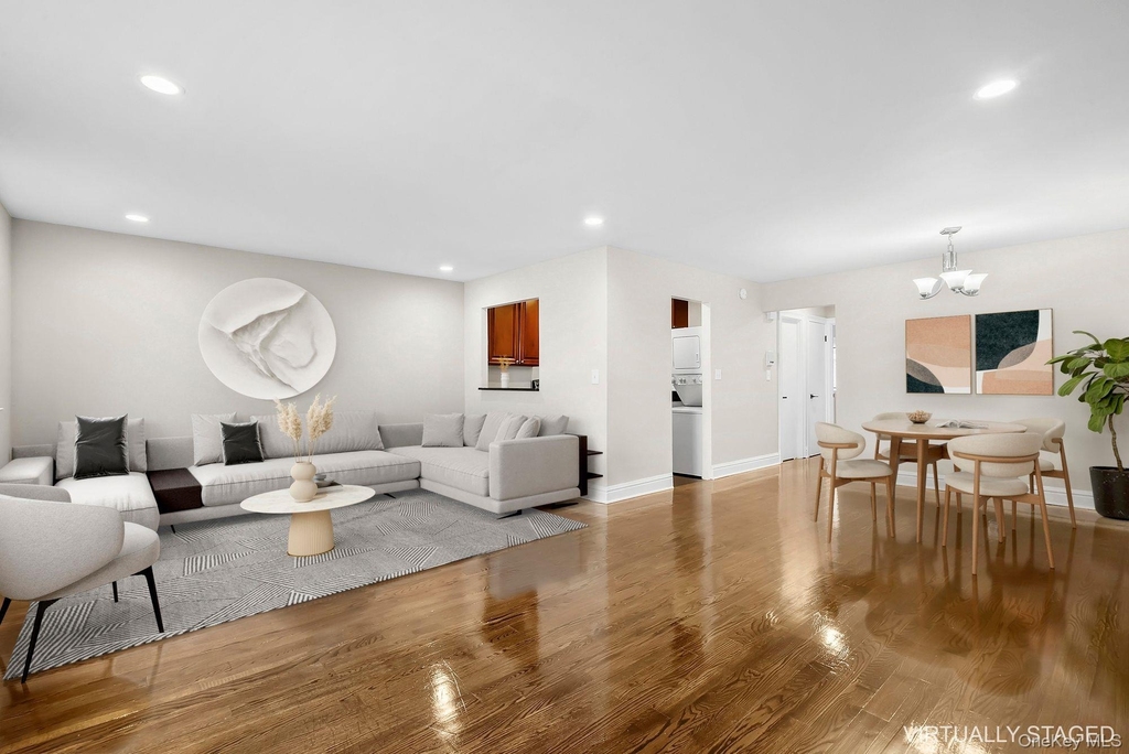 657 Chestnut Street - Photo 2