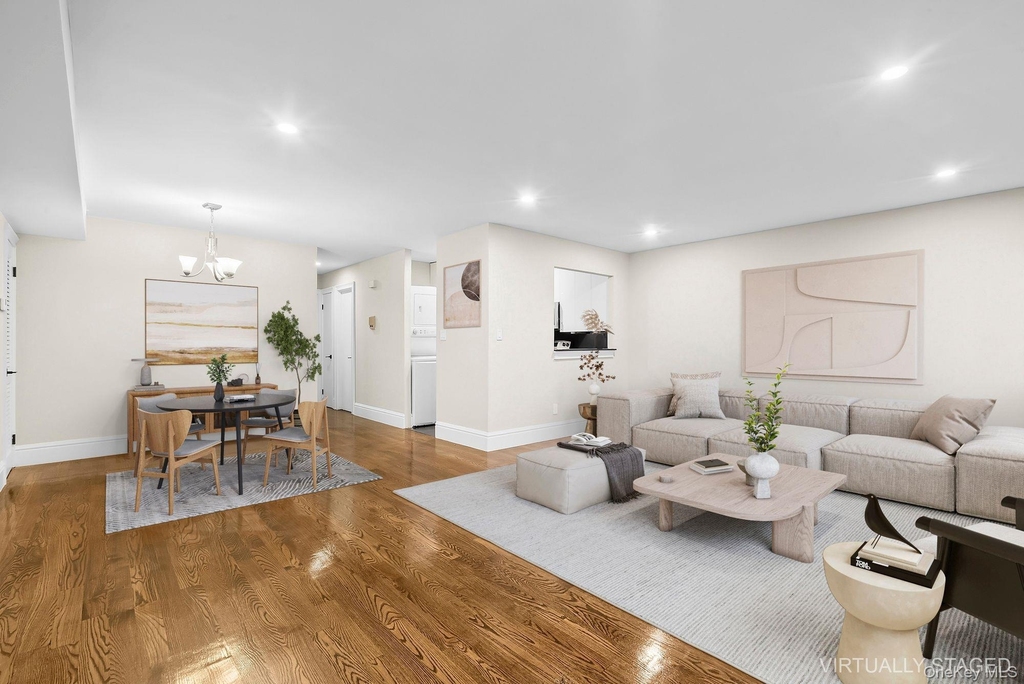 657 Chestnut Street - Photo 3