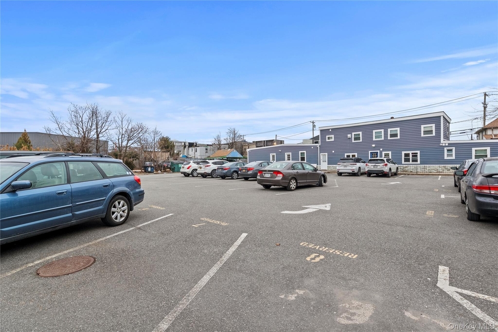 14 Bayville Avenue - Photo 6