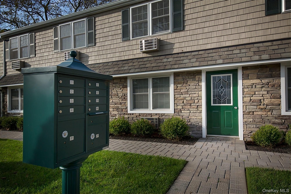 4 Richland Boulevard - Photo 2