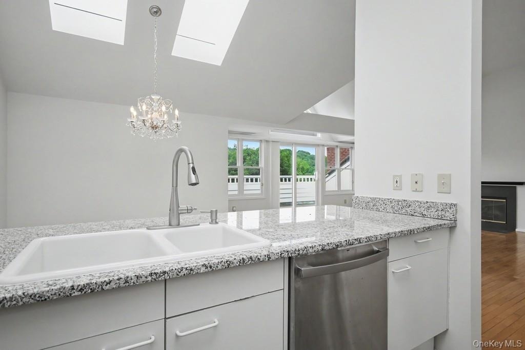 333 North State Road - Photo 3