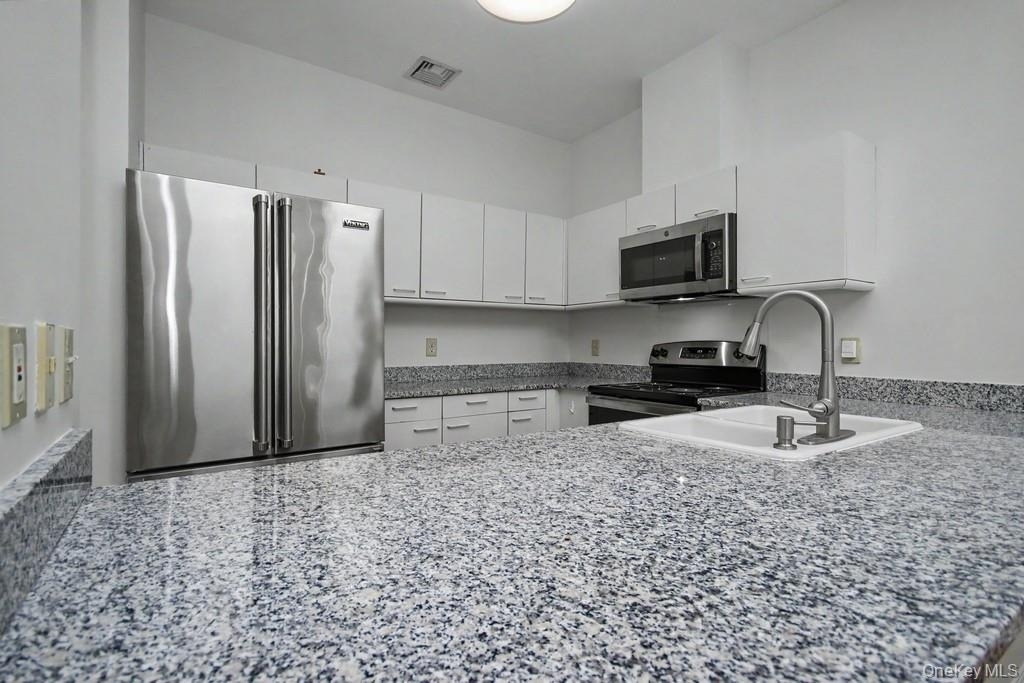 333 North State Road - Photo 1