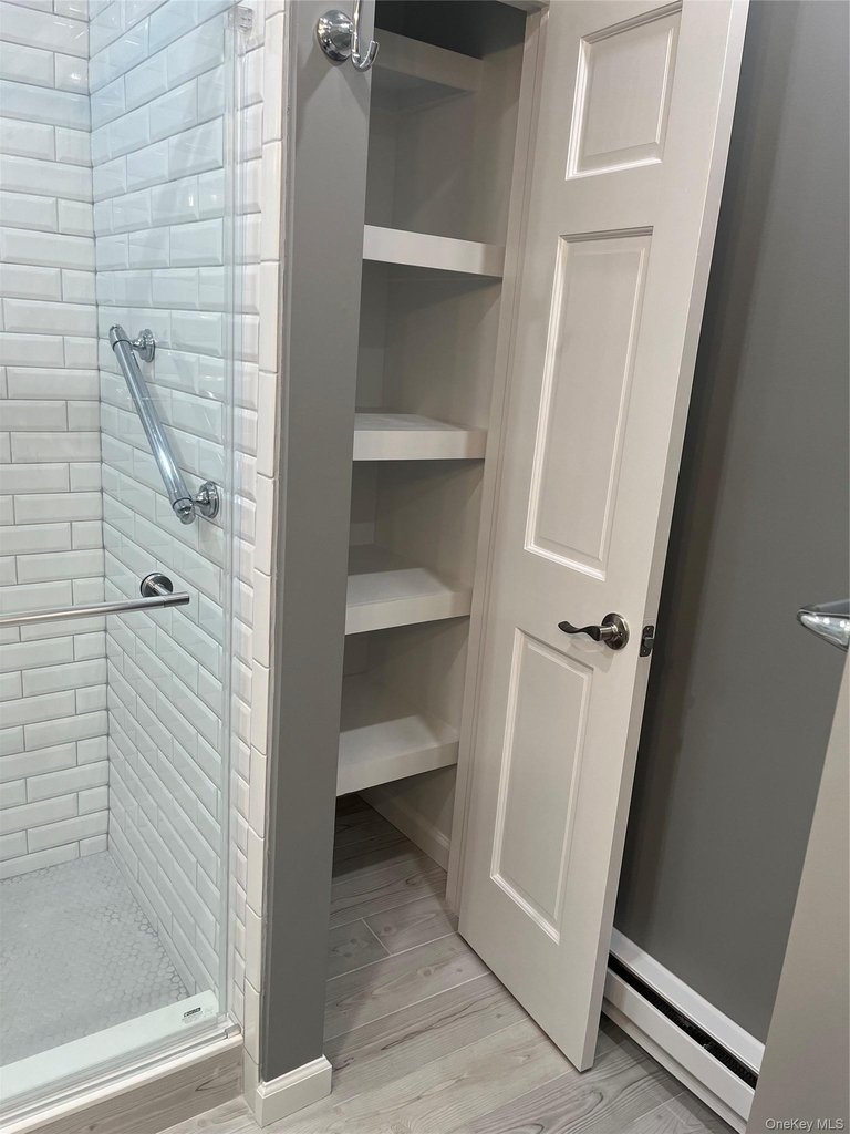 318 Woodbridge Drive - Photo 8
