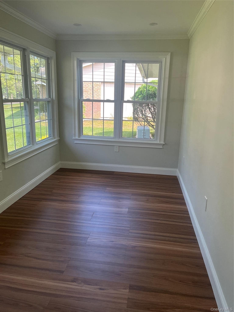 318 Woodbridge Drive - Photo 15