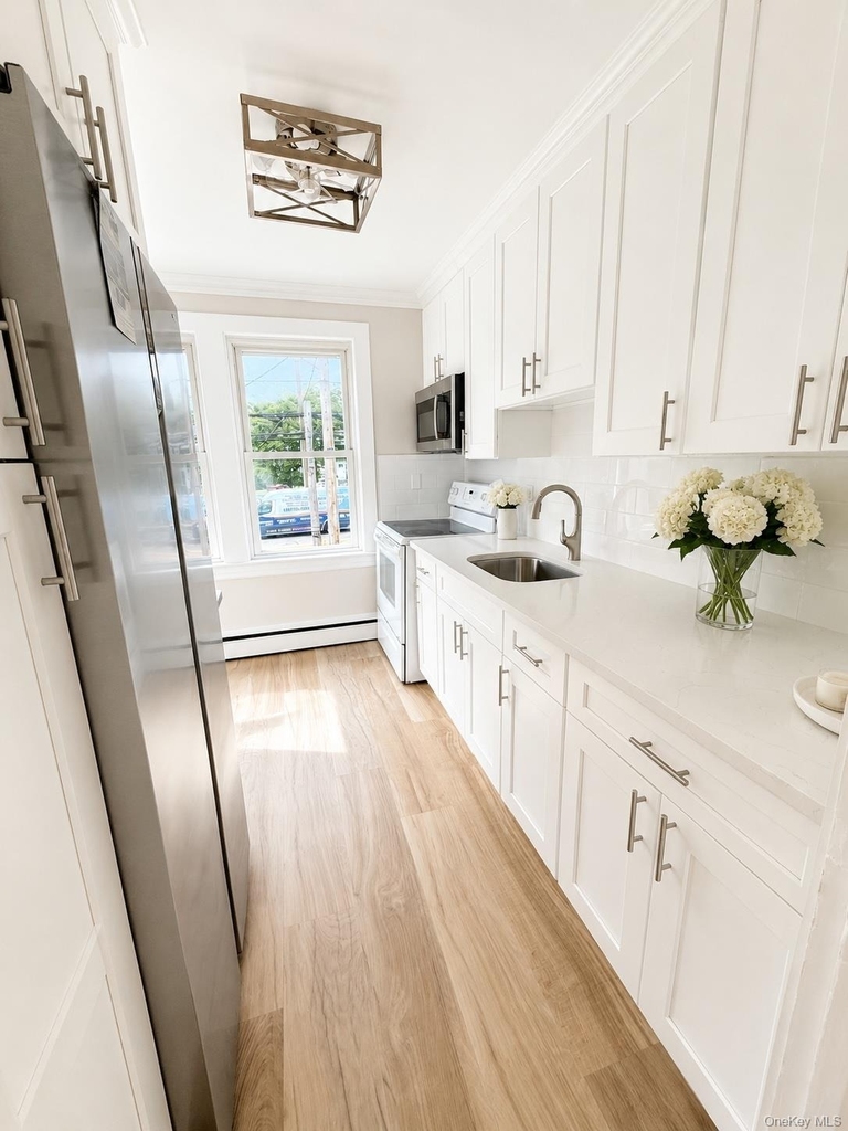 153 Main Street - Photo 2