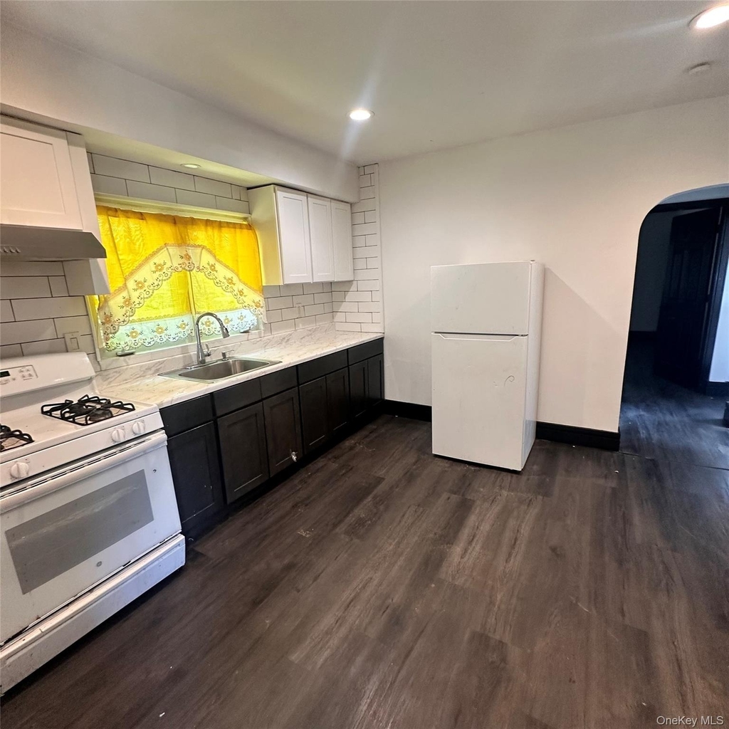 152 Smith Street - Photo 5