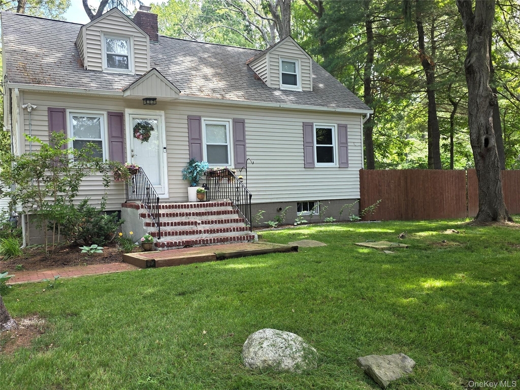 196 Deforest Road - Photo 0