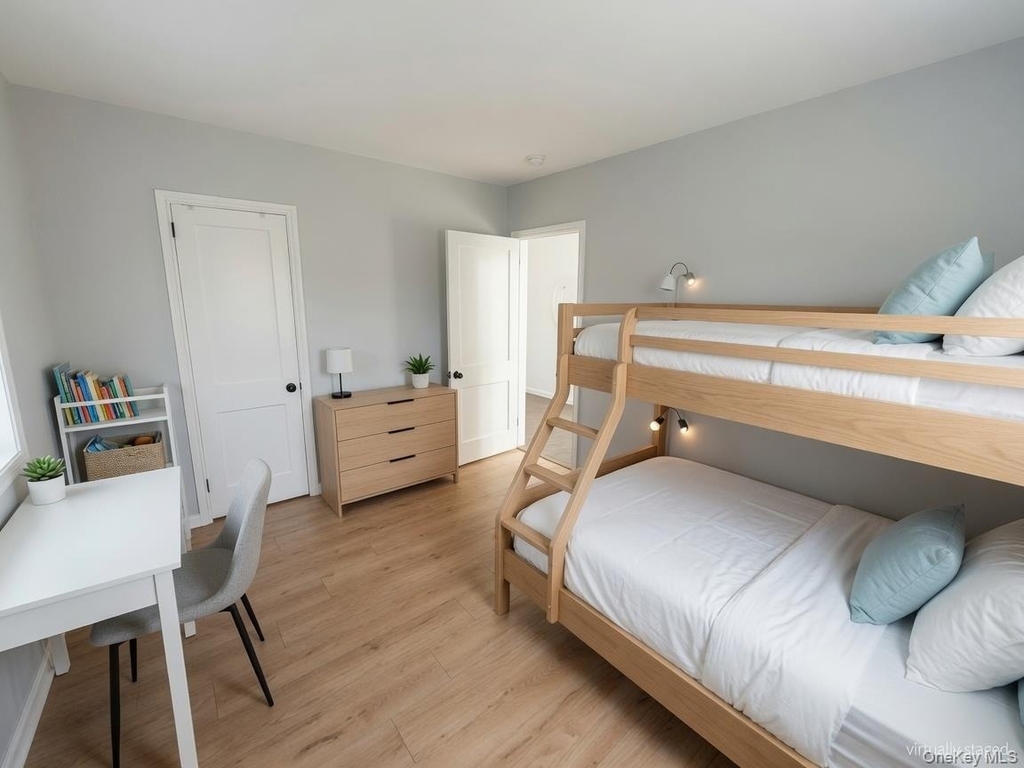 31 Spring St, #1 - Photo 5