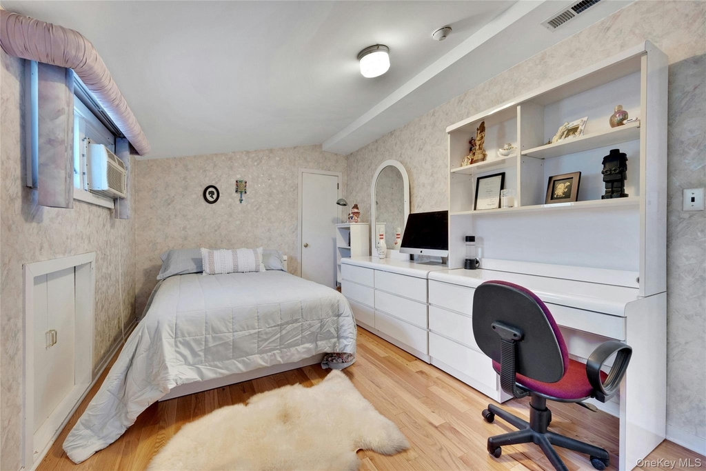 2 Meadowwood Lane - Photo 18