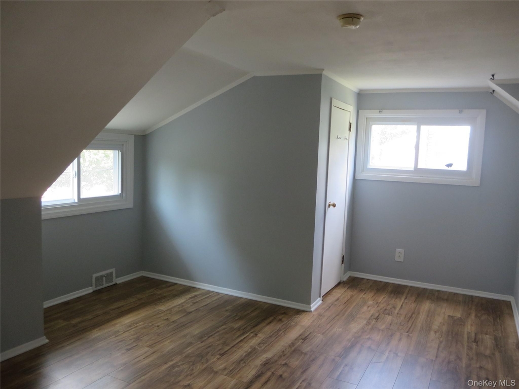 3 Elgar Street - Photo 4