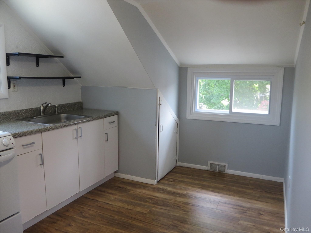 3 Elgar Street - Photo 3
