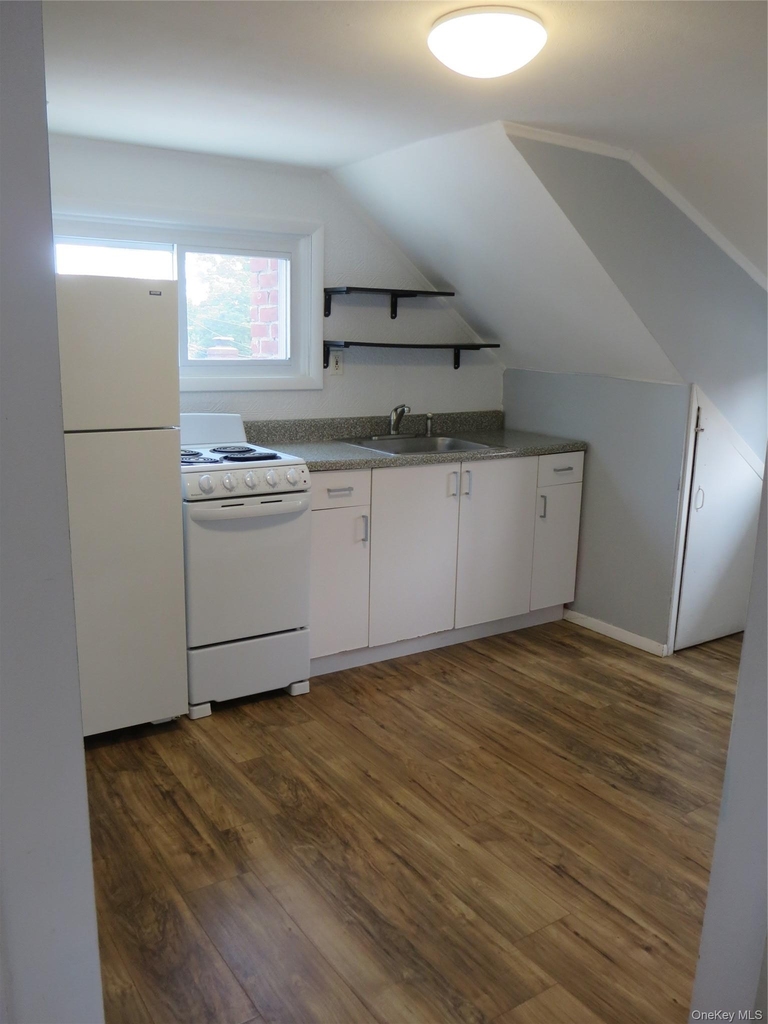 3 Elgar Street - Photo 2