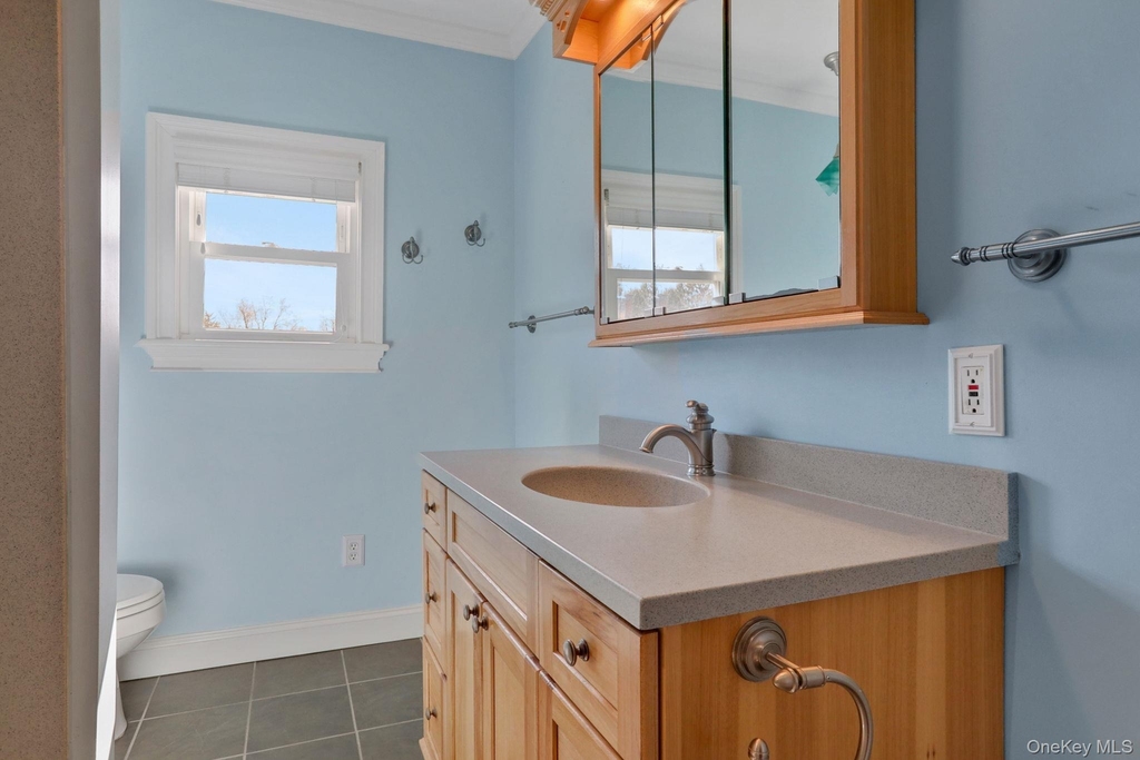 411 Albany Avenue - Photo 12