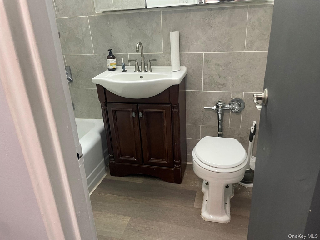 1 Sadore Lane - Photo 11