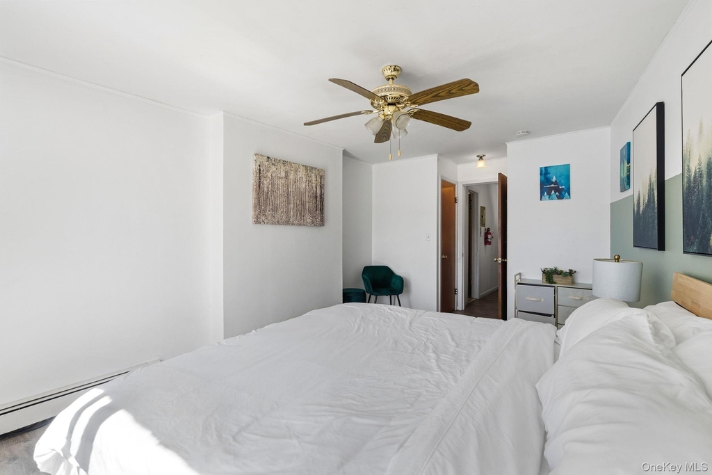 194 Jersey Avenue - Photo 7