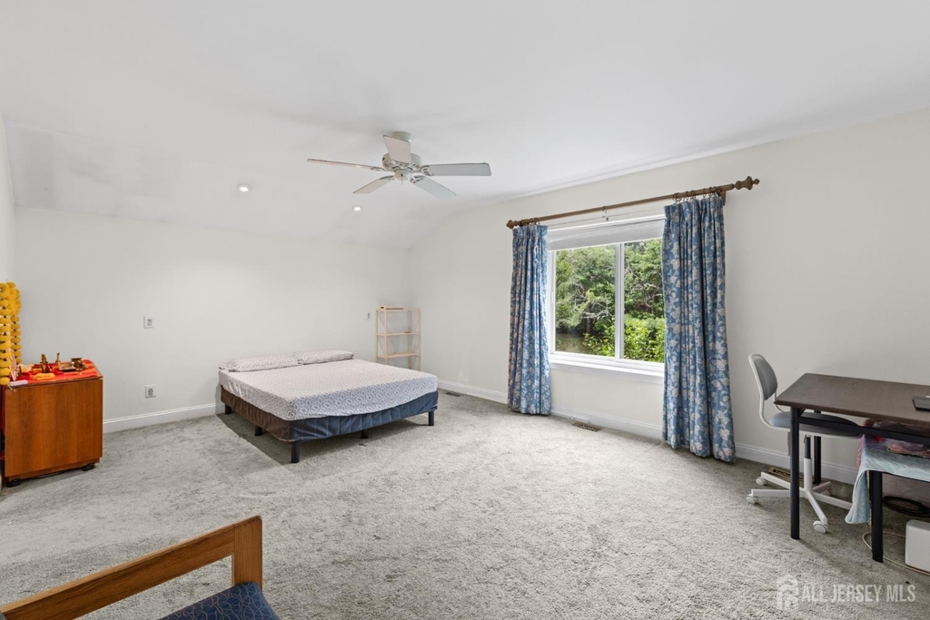 130 Sayre Drive - Photo 24
