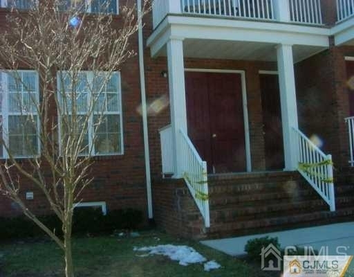3 Park Square - Photo 0