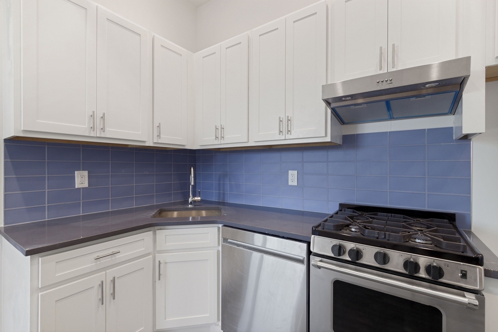 4623 5th Avenue - Photo 1