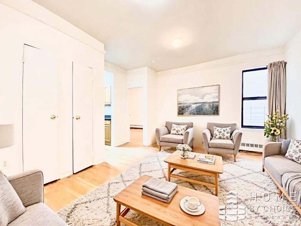 350 W 110th Street - Photo 0