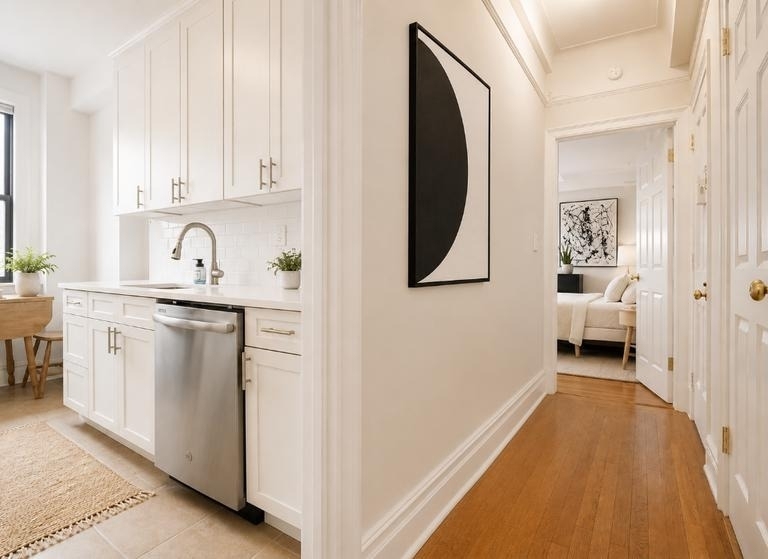27 W 96th Street - Photo 4