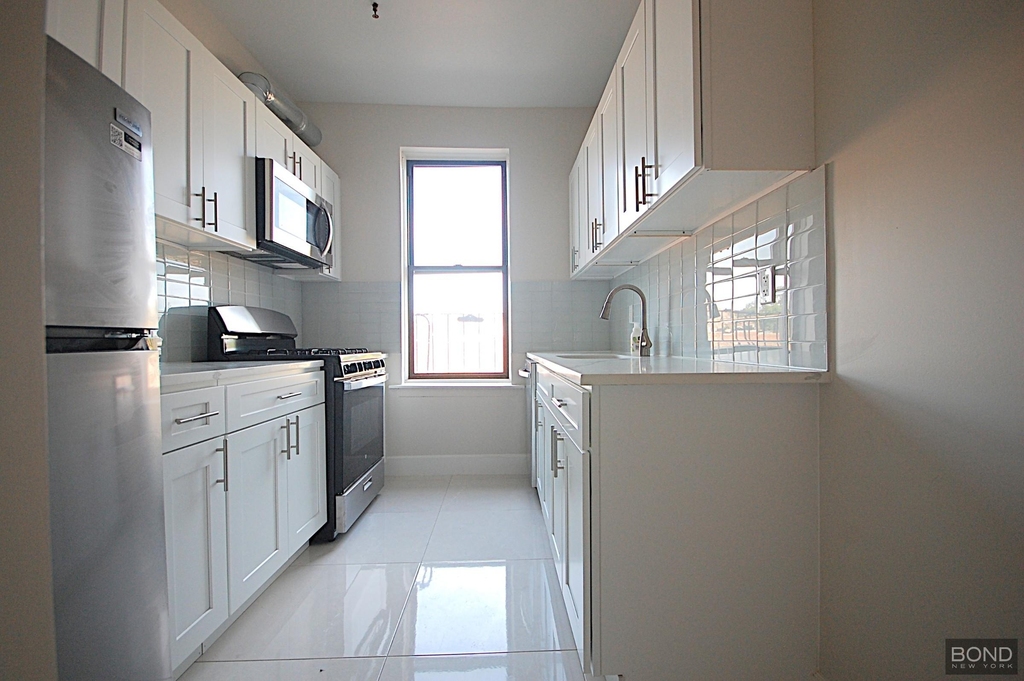 1034 Rutland Road - Photo 1