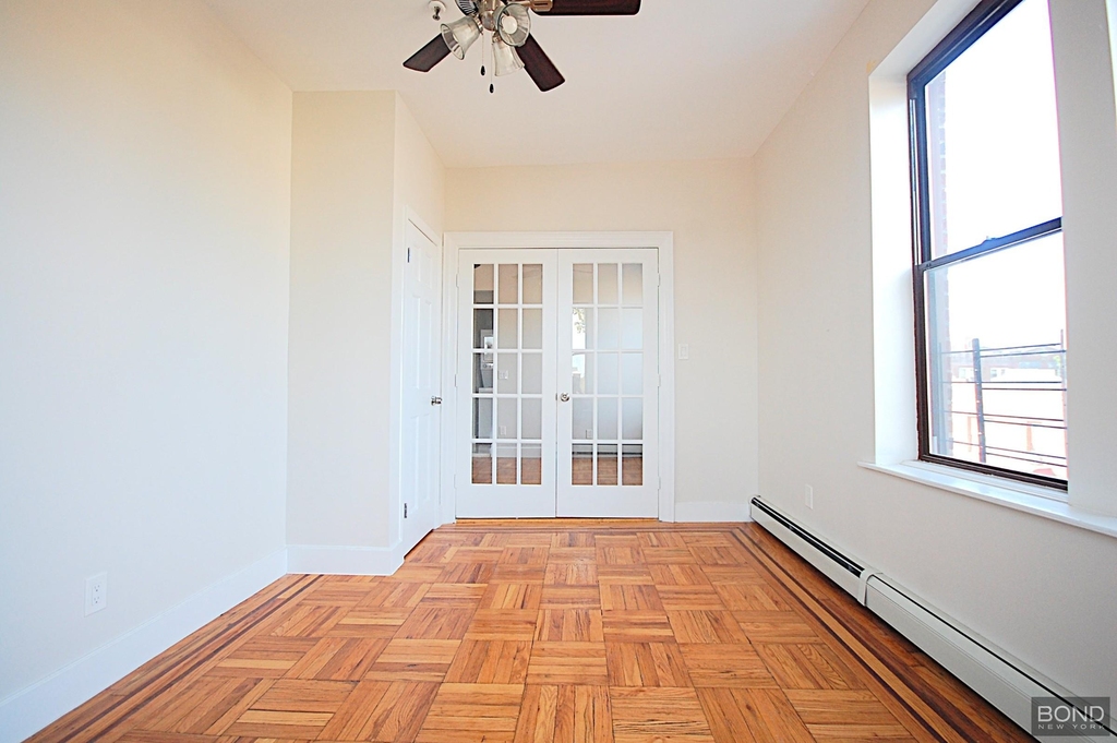 1034 Rutland Road - Photo 5