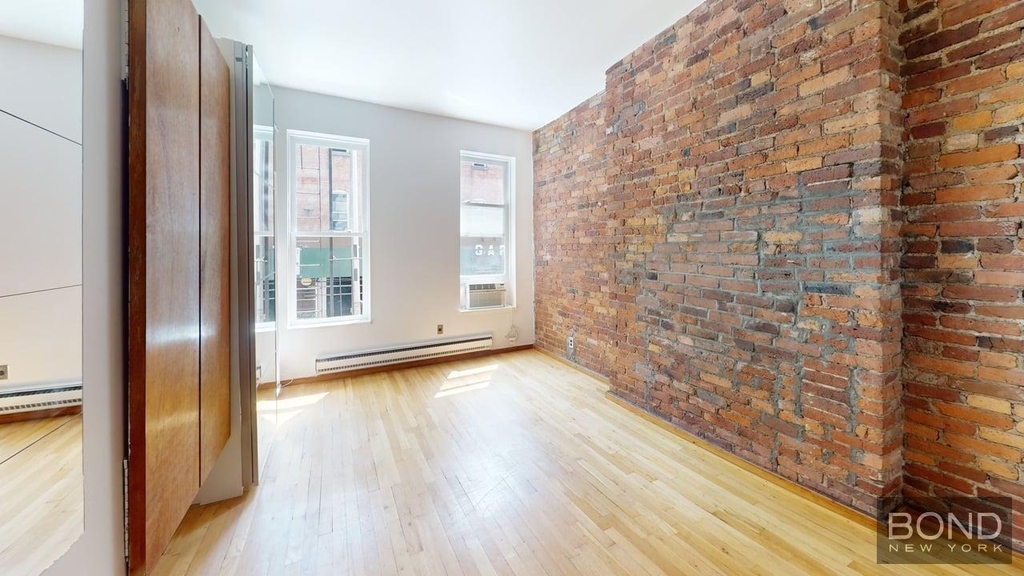 123 W 3rd Street - Photo 8