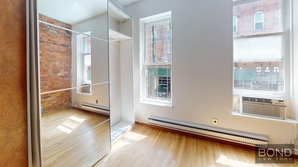 123 W 3rd Street - Photo 7