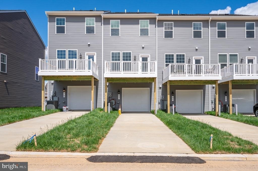 82 Coolidge Avenue - Photo 25