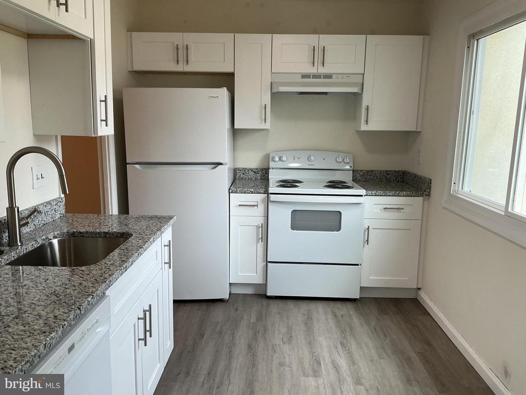 18 Wayside Court - Photo 10