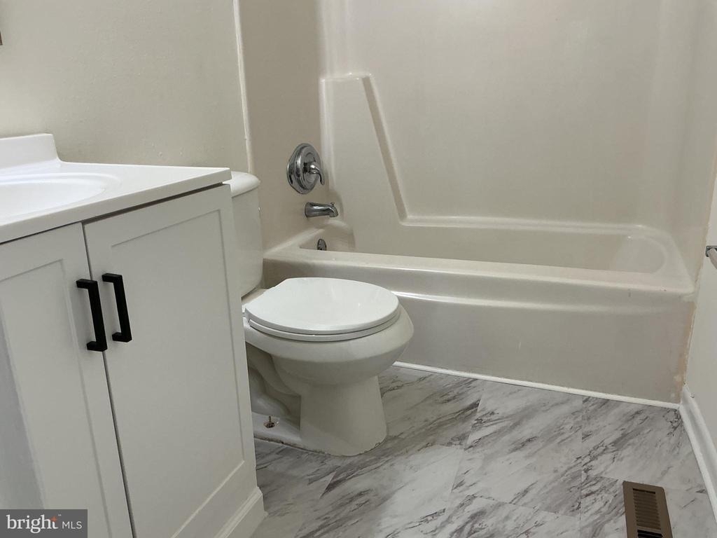 18 Wayside Court - Photo 19