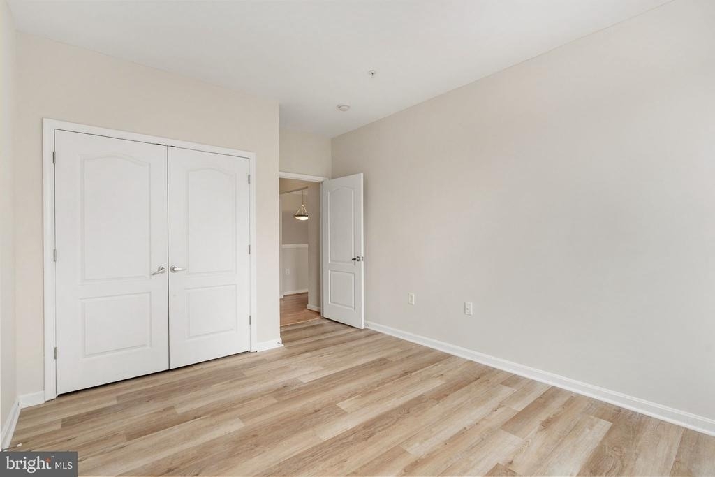1621 Ladue - Photo 19
