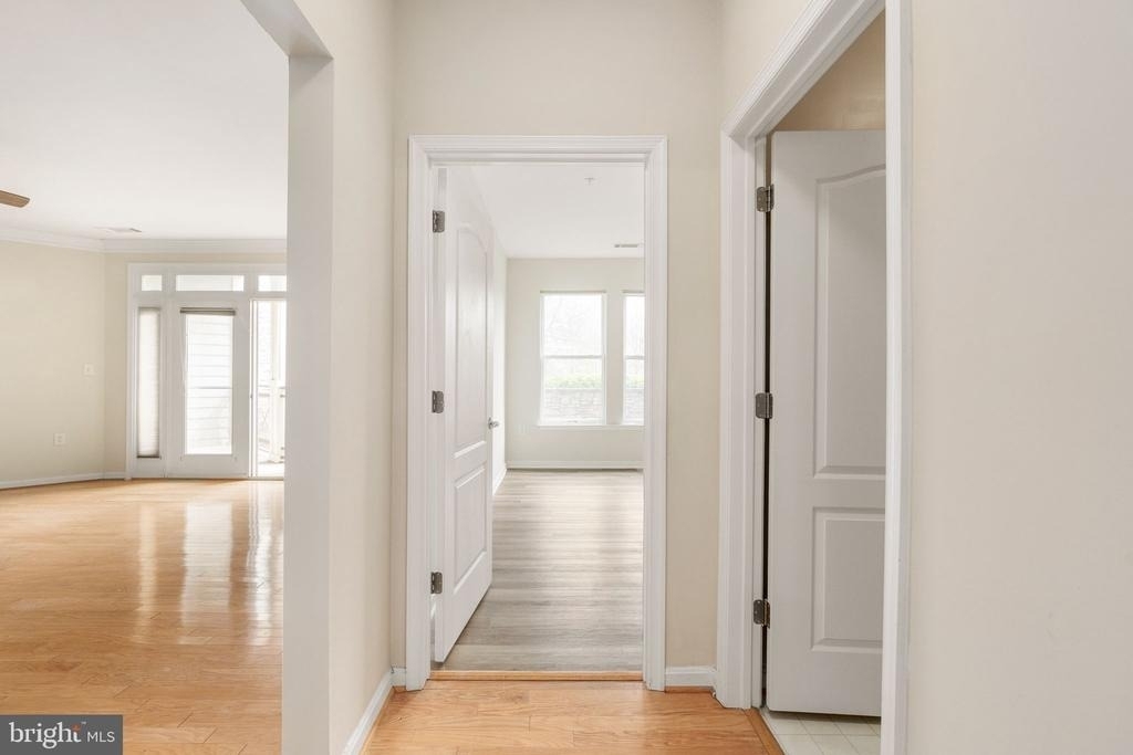 1621 Ladue - Photo 12
