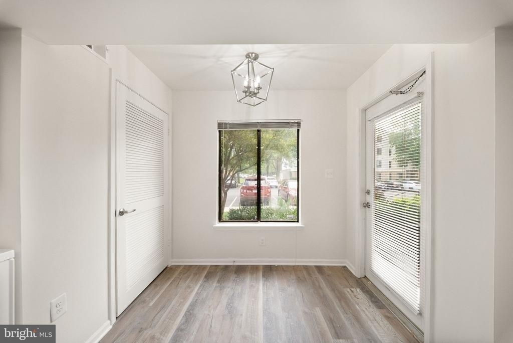 8463 Crozier Court - Photo 12