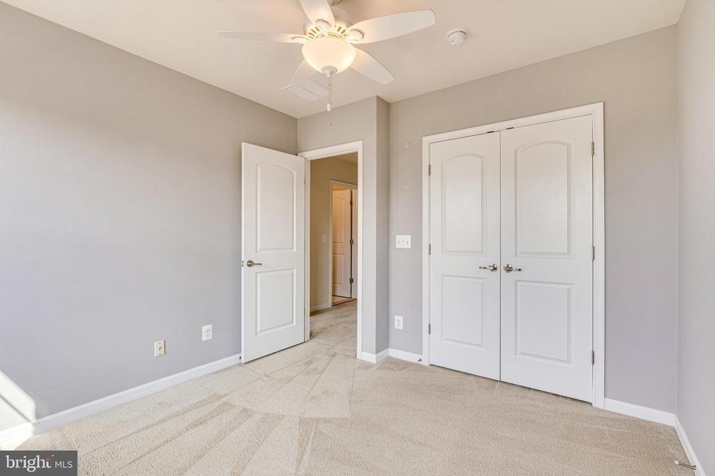 43472 Hopestone Terrace - Photo 26