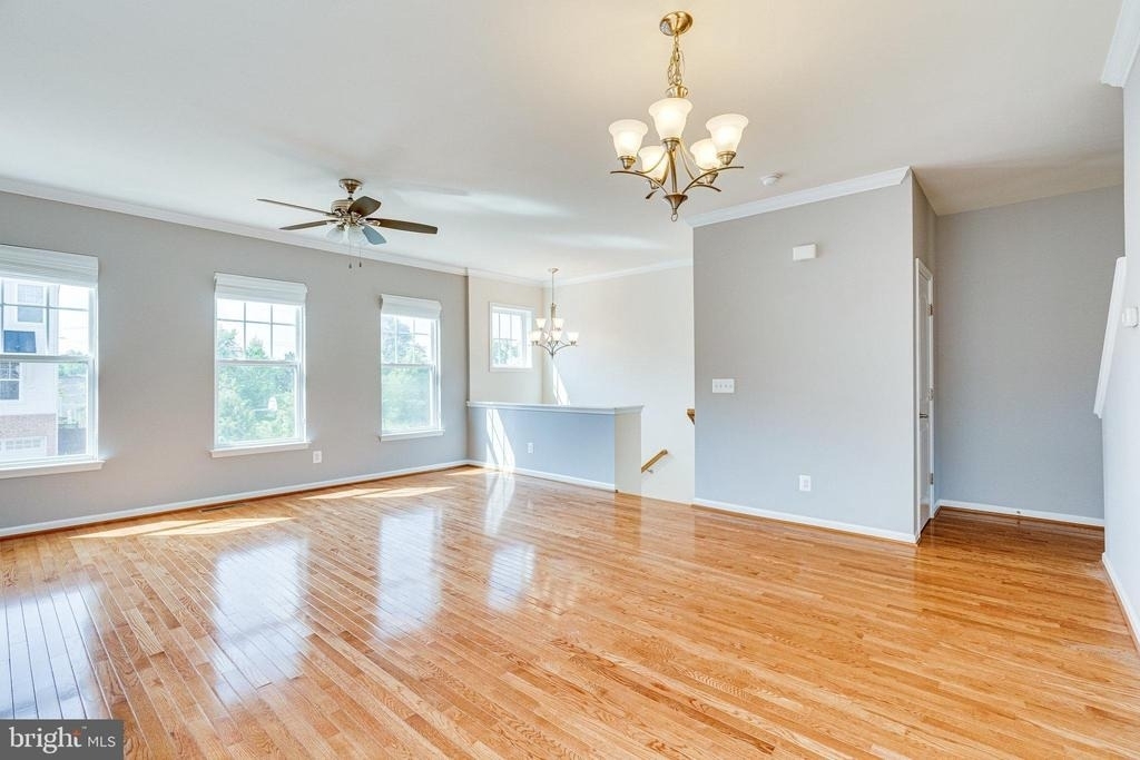 43472 Hopestone Terrace - Photo 9