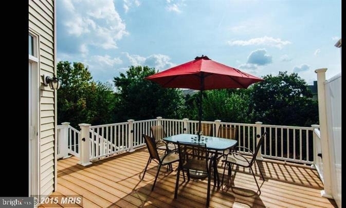 23421 Spice Bush Terrace - Photo 4