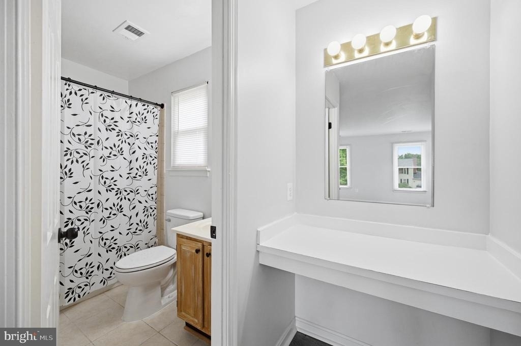 10609 Oxford Court - Photo 10