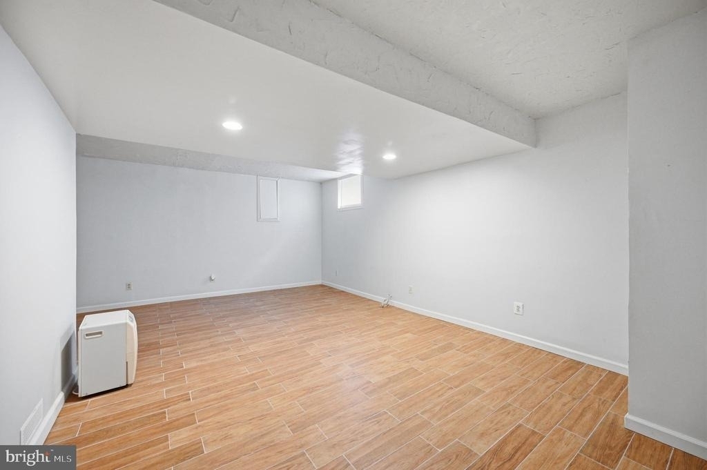 10609 Oxford Court - Photo 45