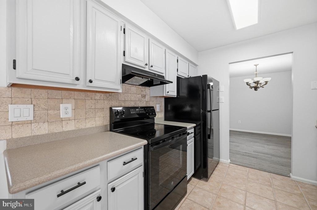 10609 Oxford Court - Photo 20