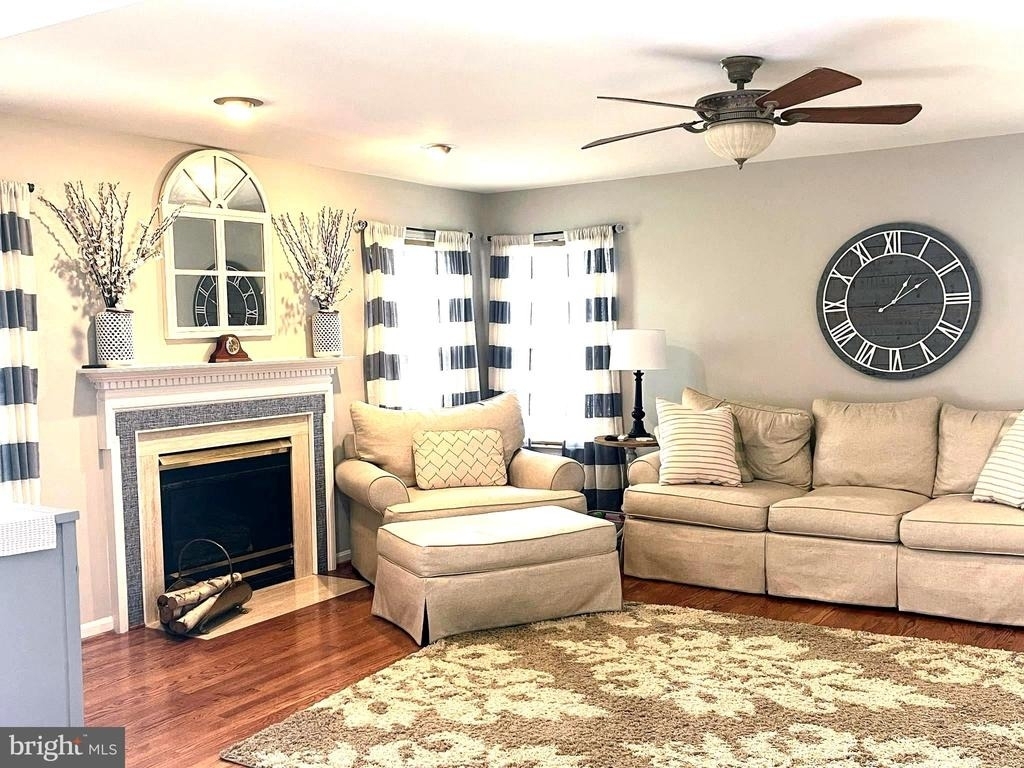 20411 Middlebury Street - Photo 4