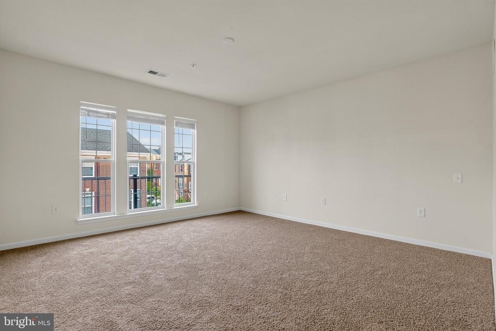20596 Geddes Terrace - Photo 3