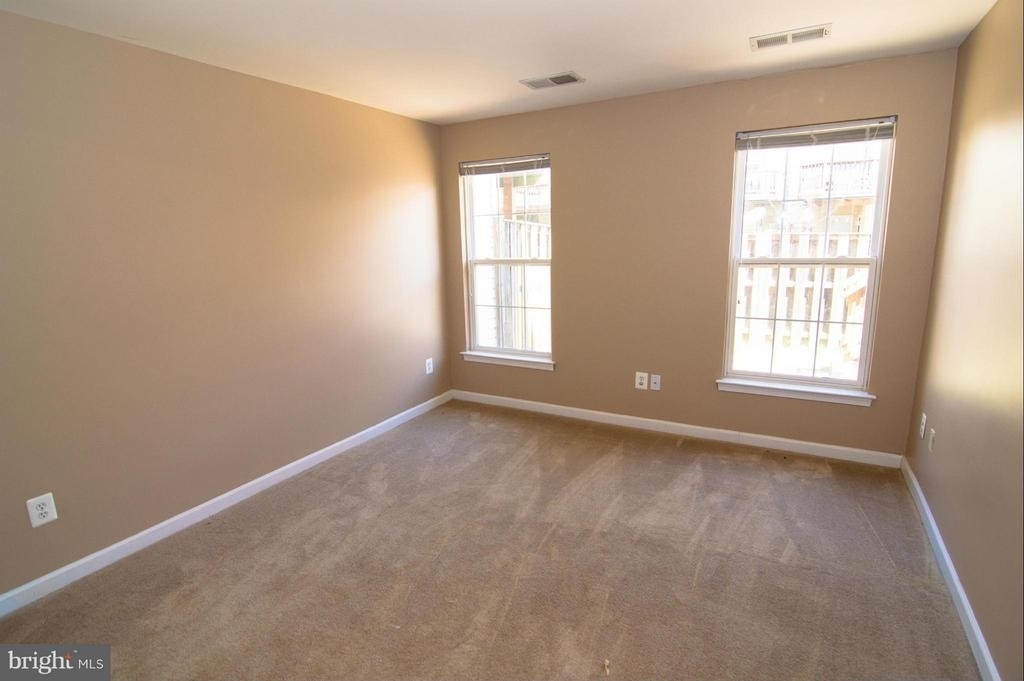 43004 Center Street - Photo 8