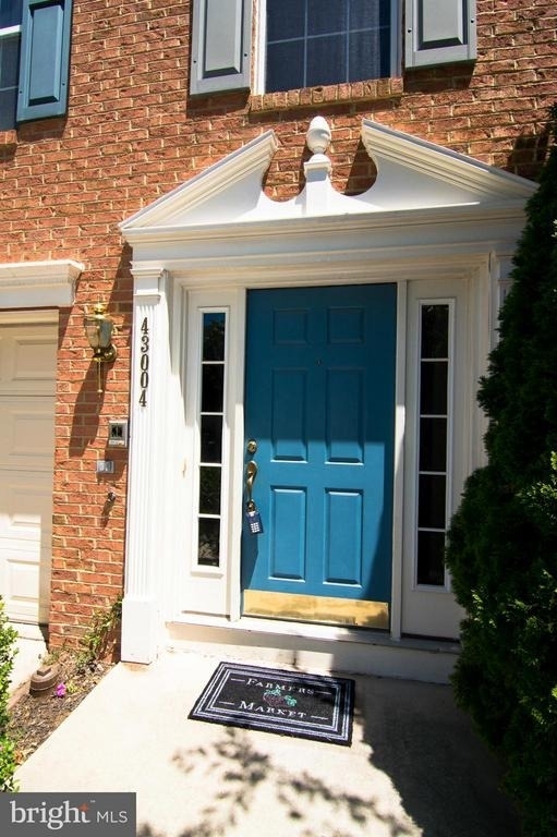 43004 Center Street - Photo 1