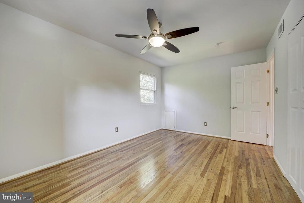 8112 Karl Road - Photo 11