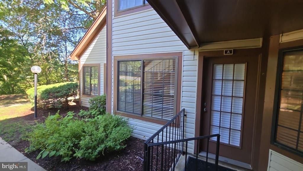 6039 Curtier Drive - Photo 1